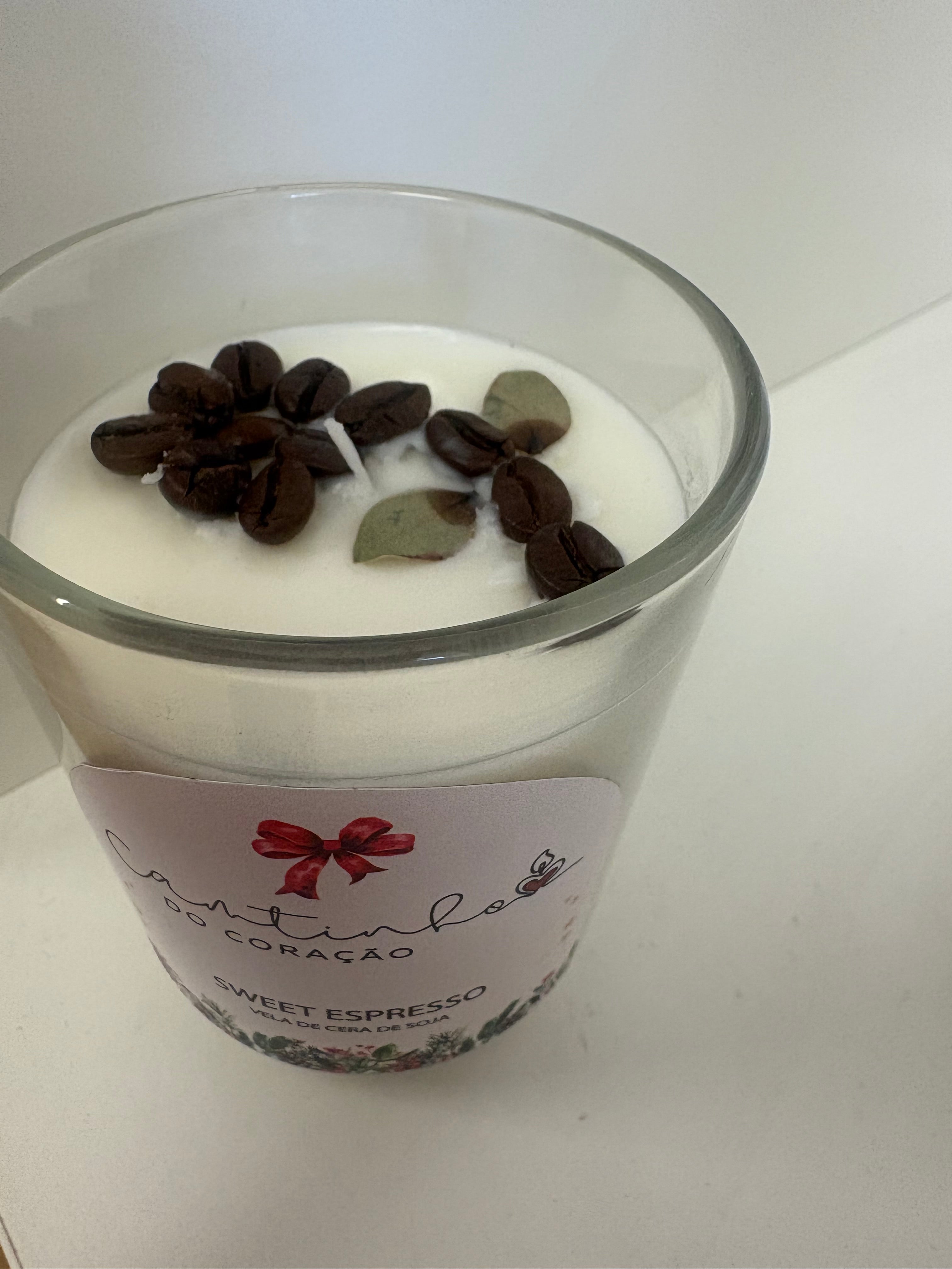 Cantinho do Coração- vela de cera de soja copo médio